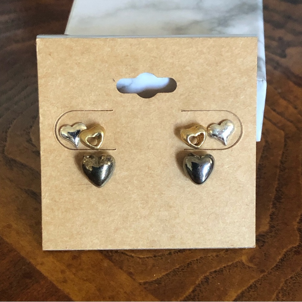 Set of three pairs of heart fashion post earrings